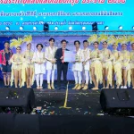 รางวัลชมเชย รางวัลแดนเซอร์ยอดเยี่ยม ดาวรุ่งลูกทุ่งเพชรประกายแสงแห่งเมืองกรุ่ง