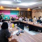 ประชุมแนวทางการจัดทำหลักสูตรและการดำเนิน