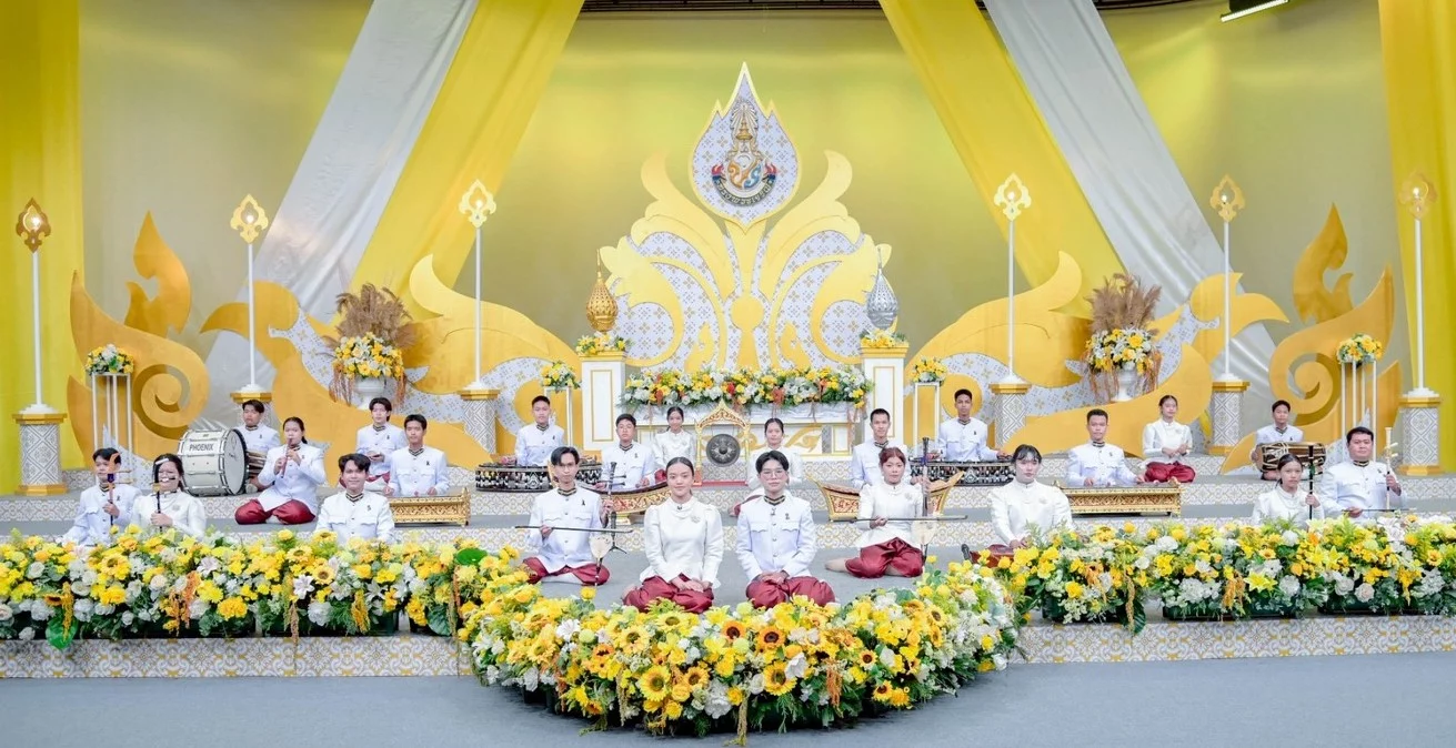 บันทึกเทปโทรทัศน์ ถวายพระพรชัยมงคลพระบาทสมเด็จพระวชิรเกล้าเจ้าอยู่หัว
